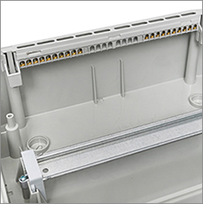 бокс пластиковый навесной EKF ux65-12-n Unix65 - особенности конструкции