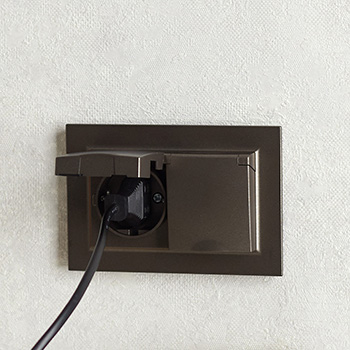 электроустановочные изделия IEK Brite - пример установки