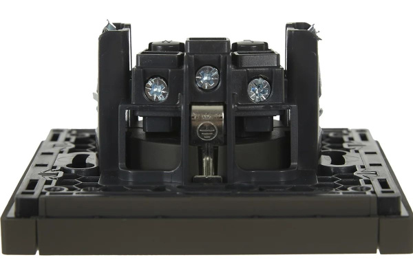 купить Фортепиано серый розетка скрытая 1-мест заземление IP20 винтовое крепление в Самаре Фортепиано серый розетка скрытая 1-мест заземление IP20 винтовое крепление