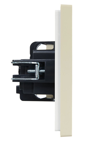 купить Фортепиано ваниль розетка скрытая 1-мест заземление IP20  в Самаре Фортепиано ваниль розетка скрытая 1-мест заземление IP20