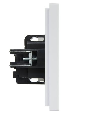 купить Фортепиано белый розетка скрытая 1-мест заземление шторки IP20  в Самаре Фортепиано белый розетка скрытая 1-мест заземление шторки IP20