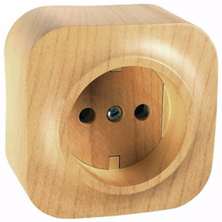 купить Кутео дерево розетка открытая 1-мест IP20 в Самаре Кутео дерево розетка открытая 1-мест IP20