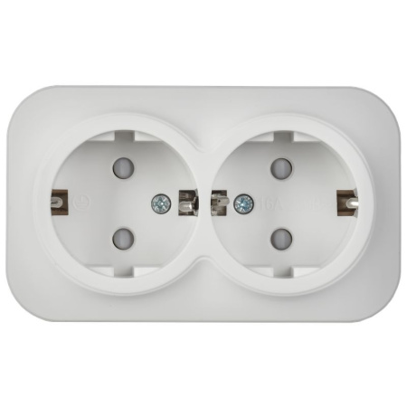 купить Глори белый розетка открытая 2-мест заземление шторки IP20  в Самаре Глори белый розетка открытая 2-мест заземление шторки IP20