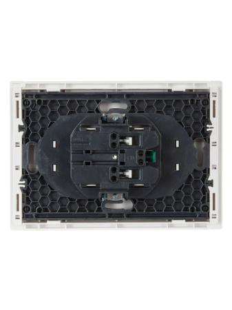 купить Фортепиано белый розетка скрытая 2-мест заземление шторки IP20  в Самаре Фортепиано белый розетка скрытая 2-мест заземление шторки IP20