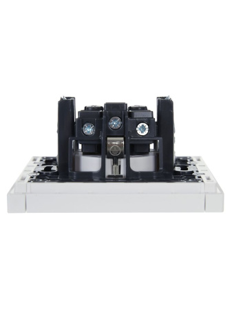 купить Фортепиано белый розетка скрытая 1-мест заземление шторки IP20  в Самаре Фортепиано белый розетка скрытая 1-мест заземление шторки IP20