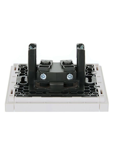 купить Фортепиано белый розетка скрытая 1-мест шторки IP20  в Самаре Фортепиано белый розетка скрытая 1-мест шторки IP20