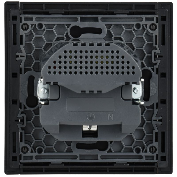 купить Фортепиано черный механизм розетки скрытая 1-мест заземление шторки USB IP20  в Самаре Фортепиано черный механизм розетки скрытая 1-мест заземление шторки USB IP20