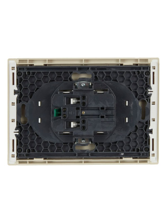 купить Фортепиано ваниль розетка скрытая 2-мест заземление шторки быстрозажим. клем. IP20  в Самаре Фортепиано ваниль розетка скрытая 2-мест заземление шторки быстрозажим. клем. IP20