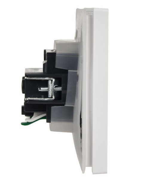 купить Фортепиано белый розетка скрытая 1-мест заземление с крышкой шторки IP44  в Самаре Фортепиано белый розетка скрытая 1-мест заземление с крышкой шторки IP44