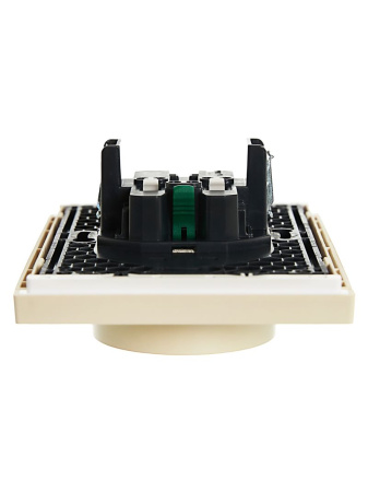 купить Фортепиано ваниль розетка скрытая 2-мест заземление шторки быстрозажим. клем. IP20  в Самаре Фортепиано ваниль розетка скрытая 2-мест заземление шторки быстрозажим. клем. IP20