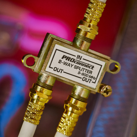 купить Делитель TVх2 5-900МГц  +3F-разъема в Самаре Делитель TVх2 5-900МГц  +3F-разъема