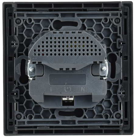 Фортепиано серый розетка скрытая 1-мест заземление шторки USB IP20 3,1А