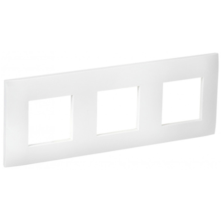 SKANDY Рамка 3-мест. SK-F03W арк. бел. IEK