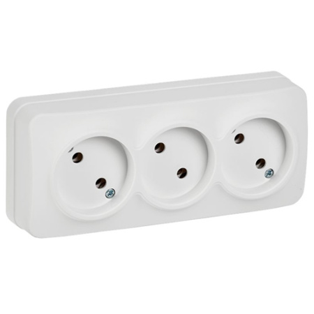 купить Глори белый розетка открытая 3-мест IP20  в Самаре Глори белый розетка открытая 3-мест IP20